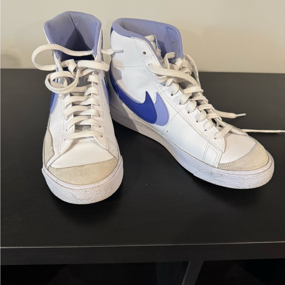 Nike White and Blue High-Tops